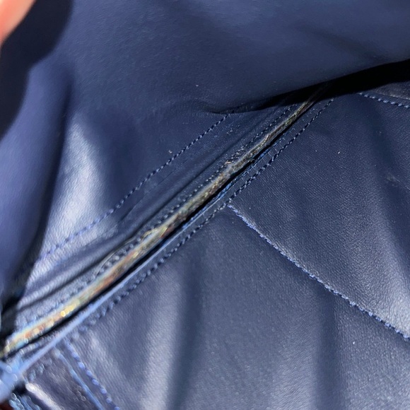 Wallet and passport holder with cards holder - Picture 10 of 16